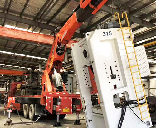 六安叶集提升工作效率，选择优质折臂吊租赁服务