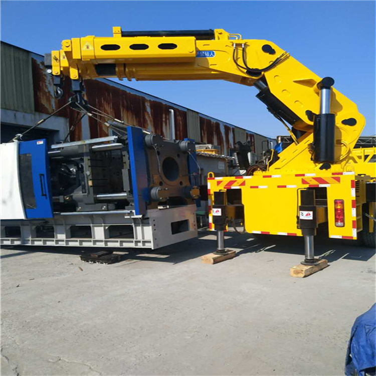 六安叶集 大吨位折臂吊出租费用解析：一小时租赁多少钱